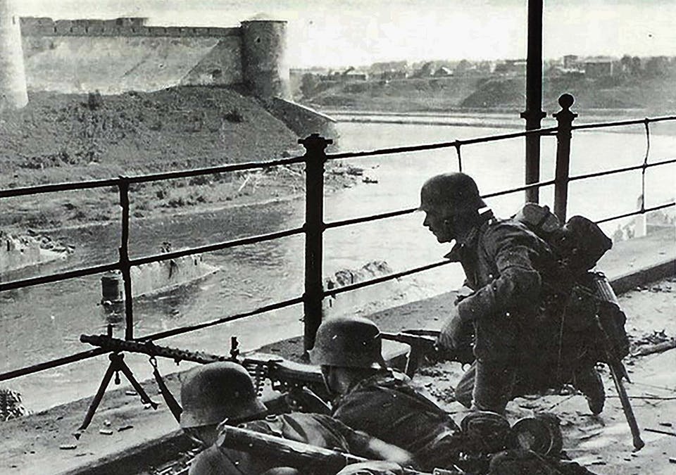 narva 1944 tyskar eldstallning ivangorod